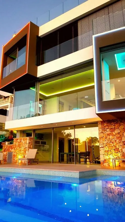 * The Crystal Bay * Luxury Bay And See View Villa Cala Pi  Cala Pi (Mallorca)